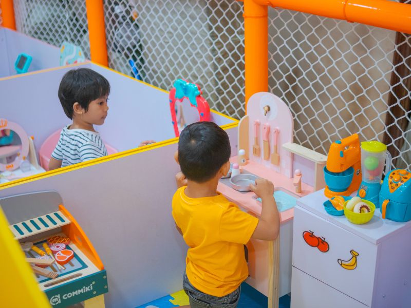 Giữ an toàn cho trẻ khi vui chơi